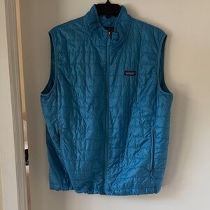 Patagonia Men's Blue Quilted Vest XL